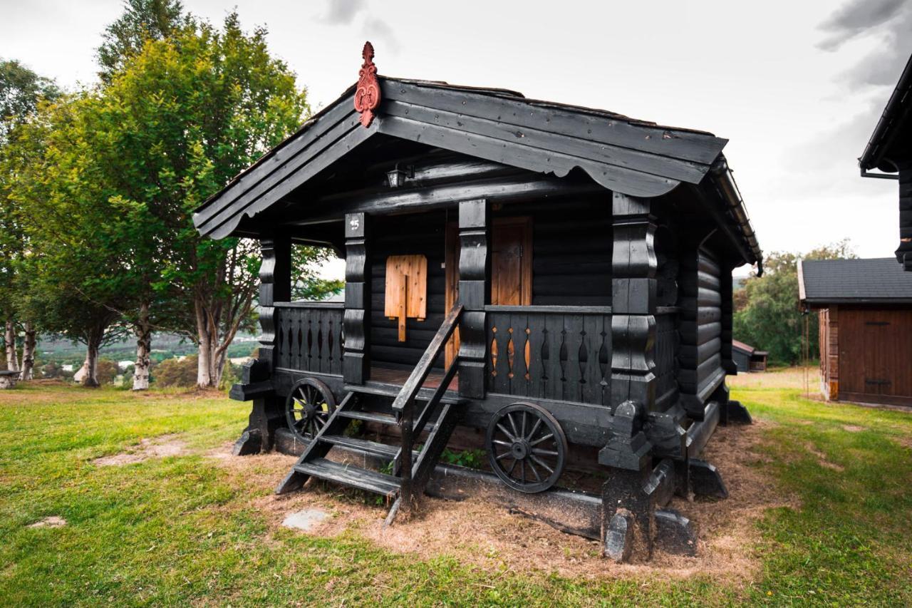 Hotel Ljoshaugen Camping Dombås Exteriér fotografie